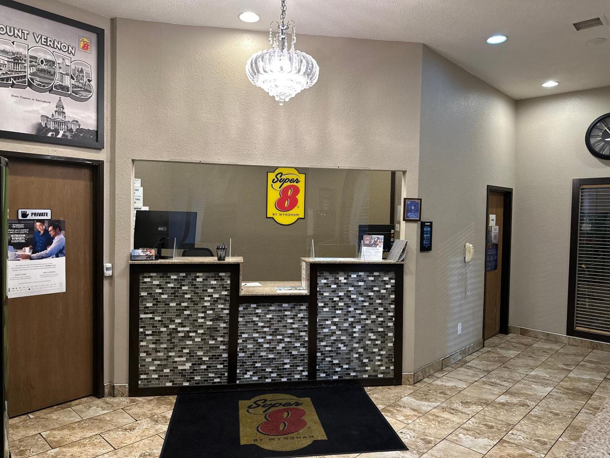 Super 8 By Wyndham Mount Vernon, Il Экстерьер фото